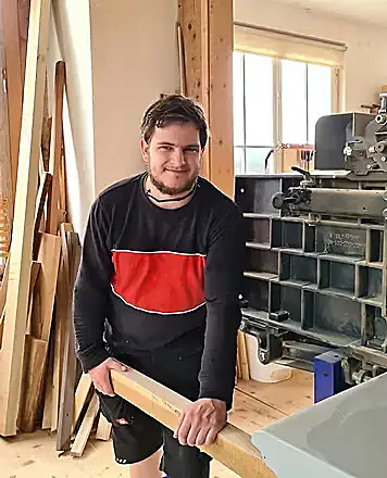 Andreas Kluser, Holzbearbeiter EBA, Allrounder Schreinerei und Bau