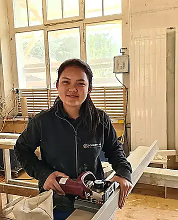 Kanyanat Kongnoi, Auszubildende Schreinerin EFZ